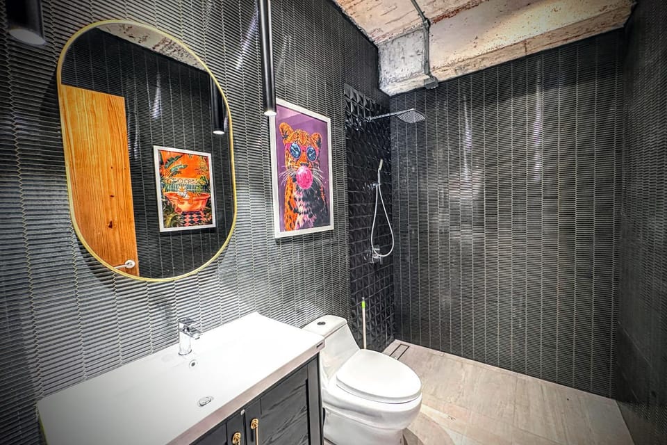 Shower, Toilet, Bathroom