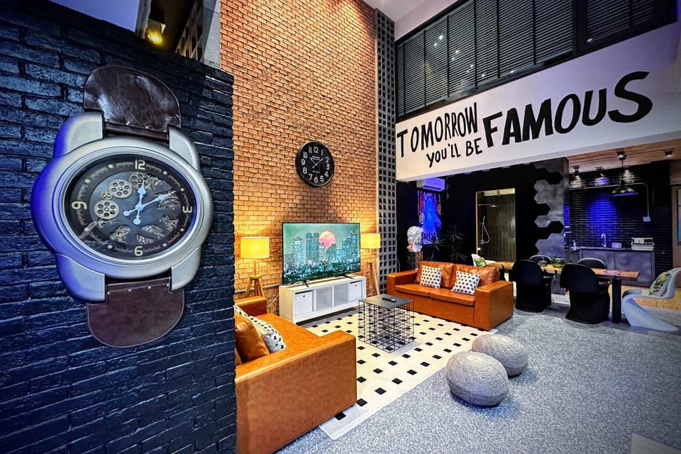 TV and multimedia, Living room, Seating area