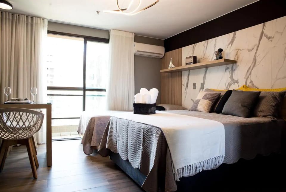 Photo of the whole room, air conditioner