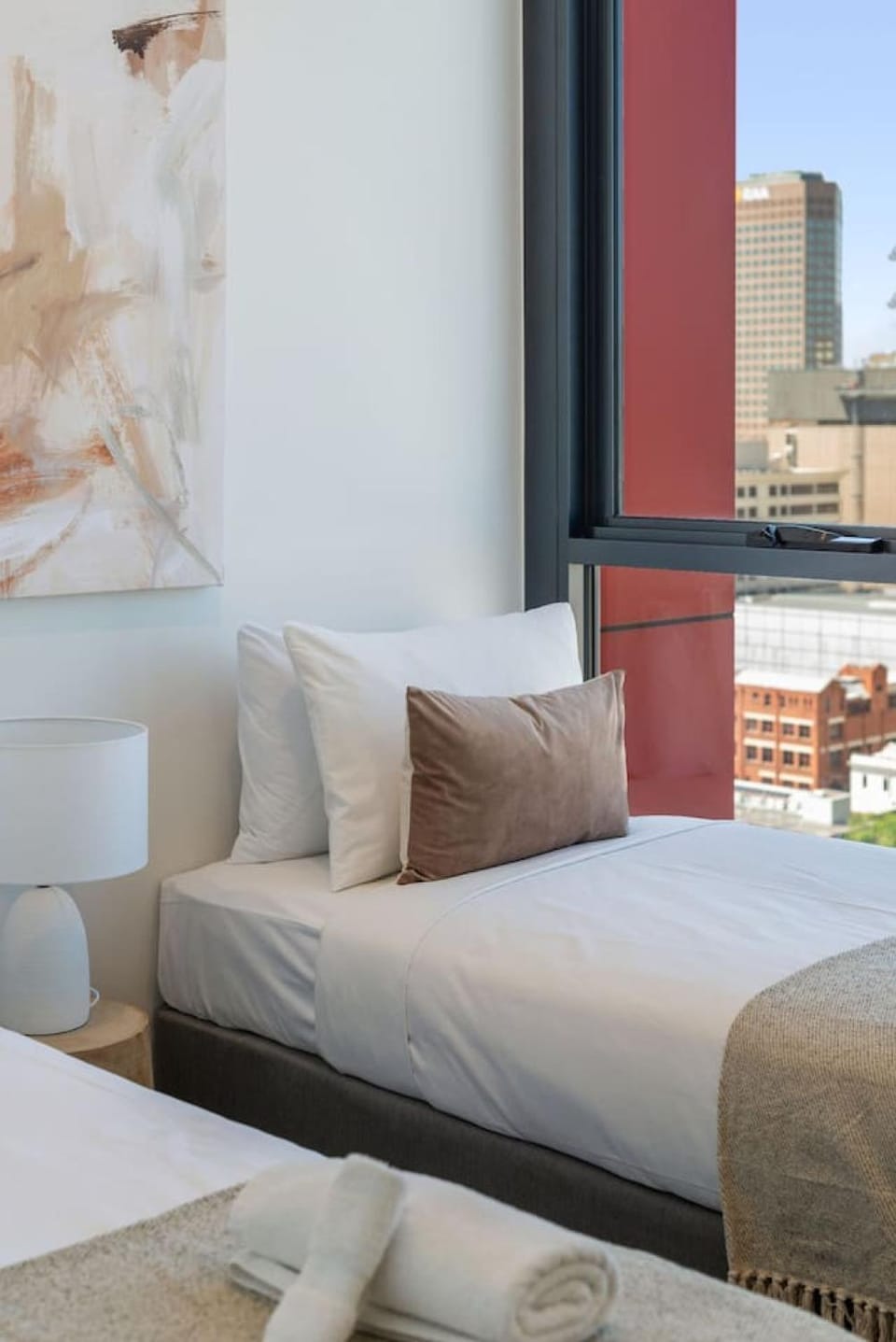 Blue Pool Escape Stunning Views Apartment in Adelaide
