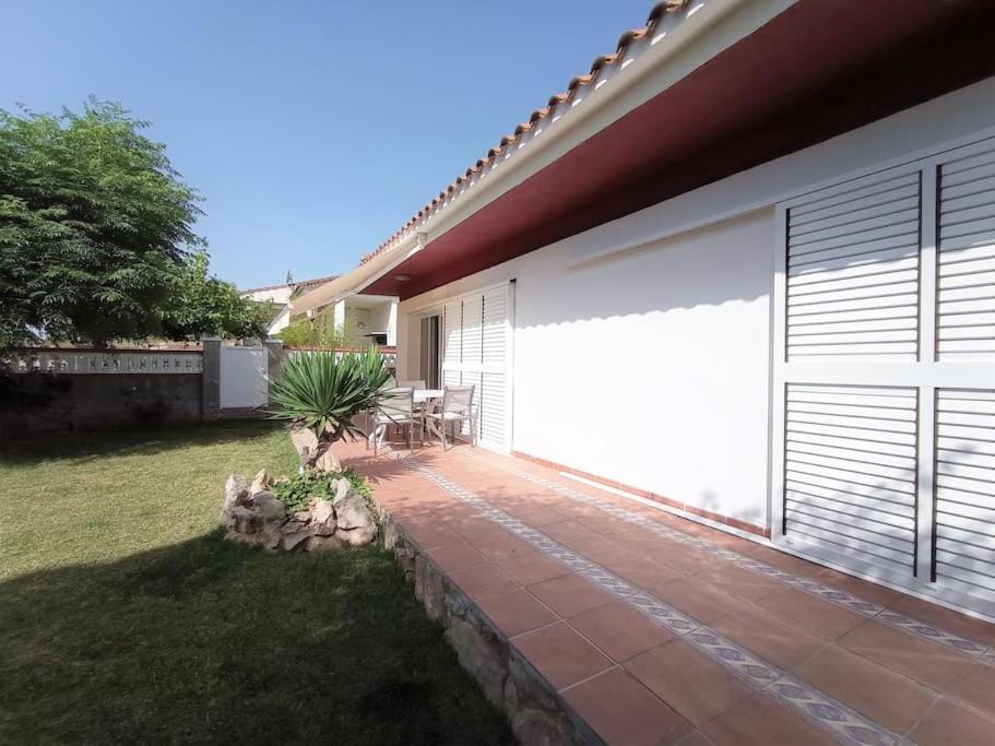 Casa Ginesta - Martinet House in Montsià