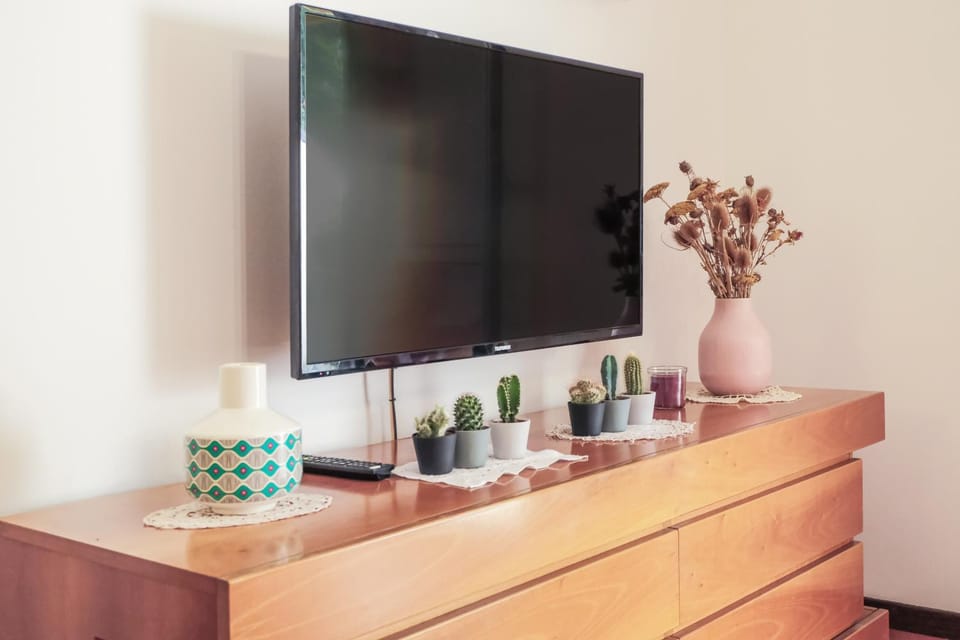 Communal lounge/ TV room, TV and multimedia, Evening entertainment