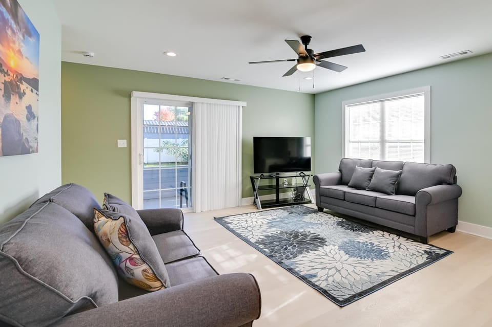 1 Mi to Pier Screened Patio at Murrells Inlet Apt Apartment in Garden City