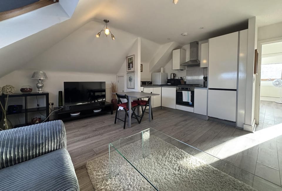 Communal lounge/ TV room, Living room