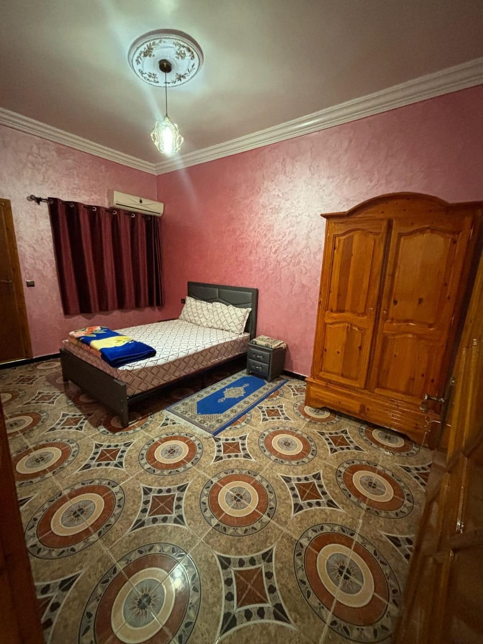 Bedroom, wardrobe
