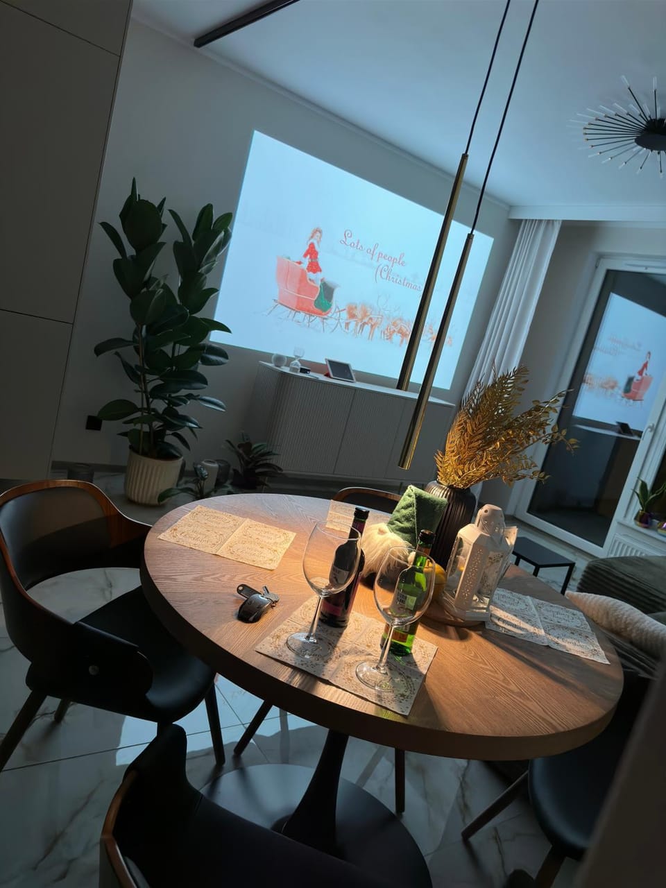 TV and multimedia, Living room, Dining area