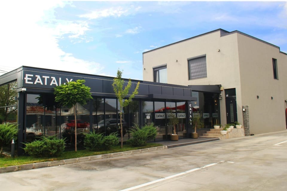Restaurant/places to eat