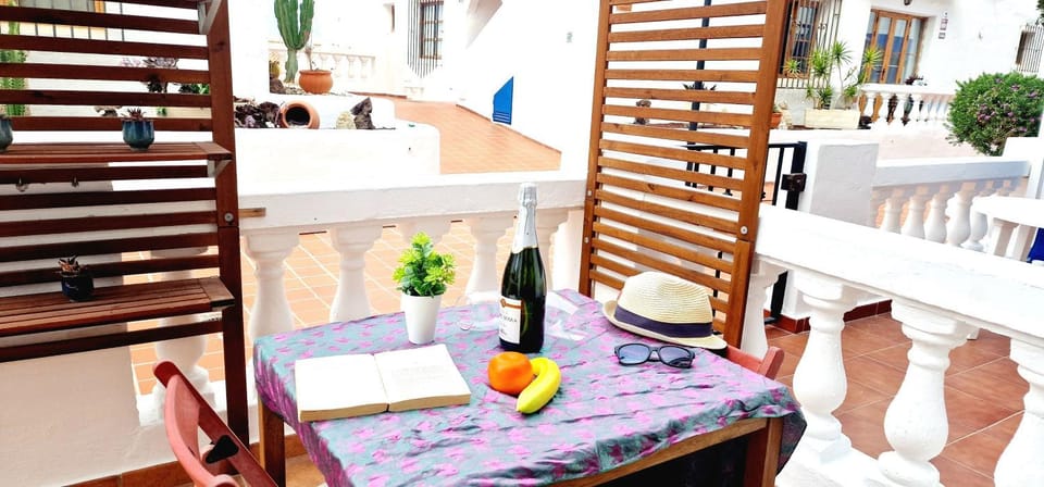 Port Royal 1 Bedroom wifi free Apartment in Los Cristianos