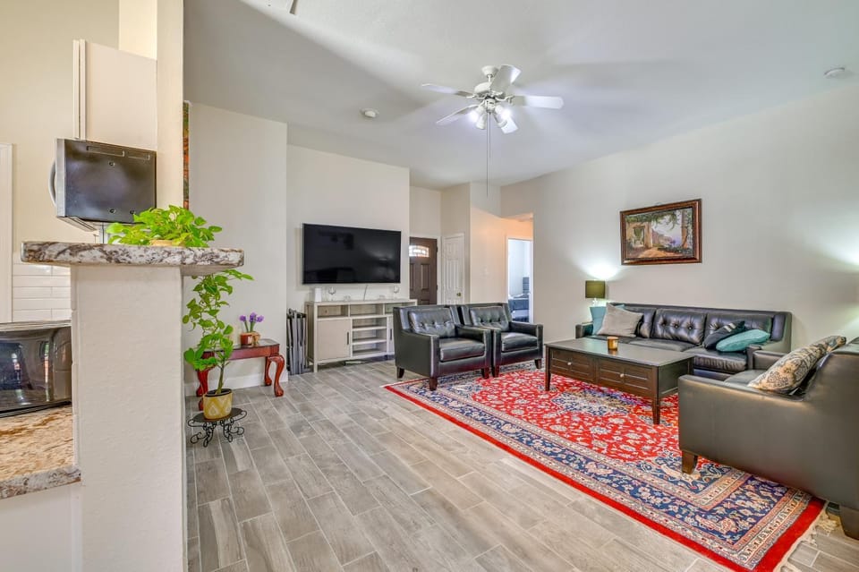 < 1 Mi to Historic Dtwn: Home w/ Yard in McKinney House in McKinney