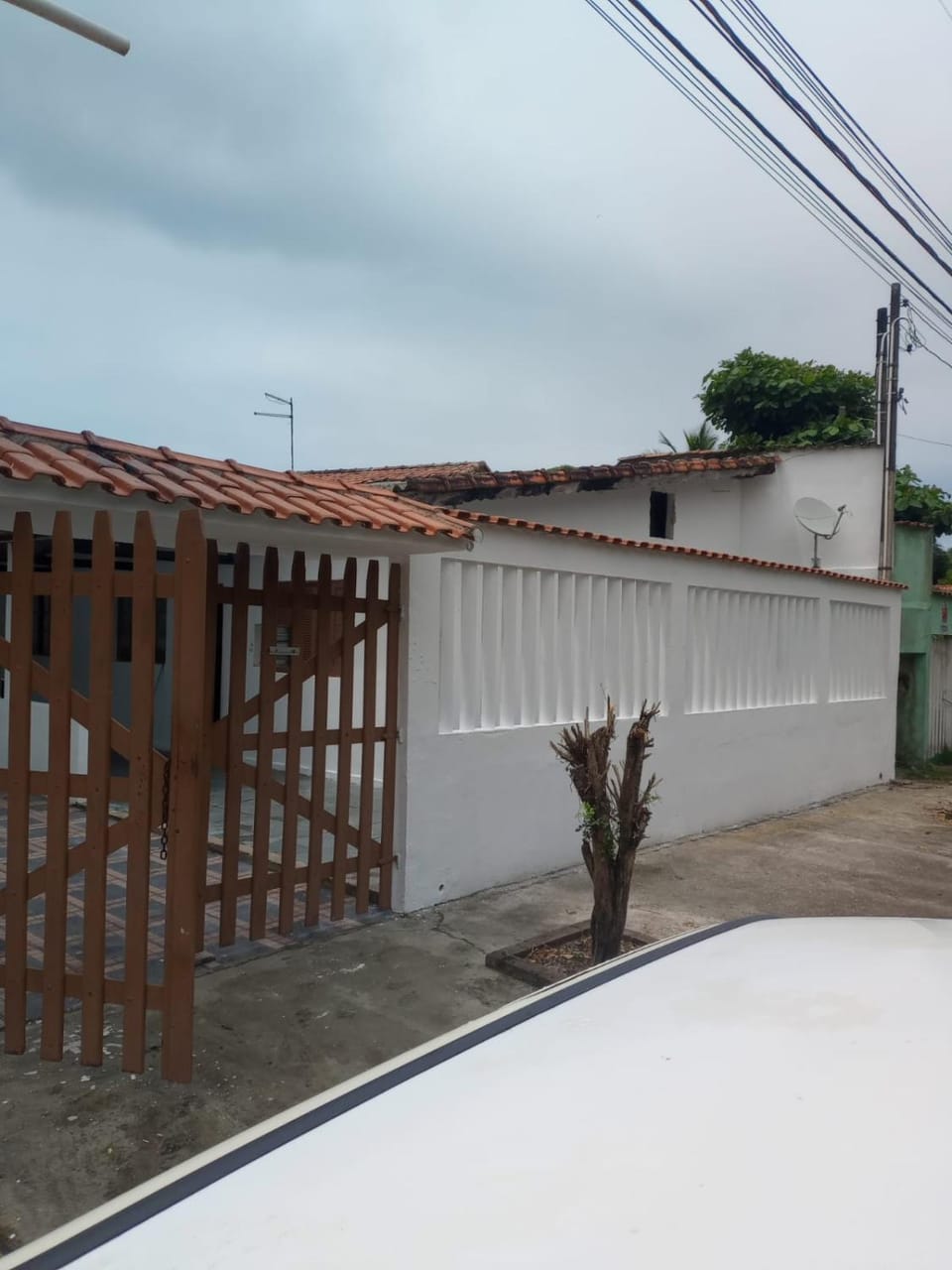 Itanhaém pé na areia com piscina House in Itanhaém