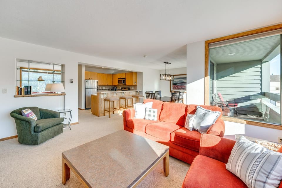 2 Mi to Winter Park Resort: Condo w/ Pool Access! House in Fraser