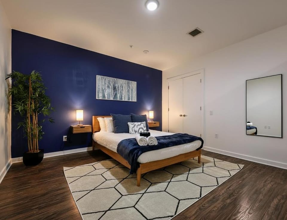 1 BR Downtown Pittsburgh with Best Roof Top View Apartment in Pittsburgh