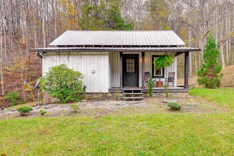 Fish & Water Raft: Cabin Near Lake Santeetlah Cabin in Stecoah