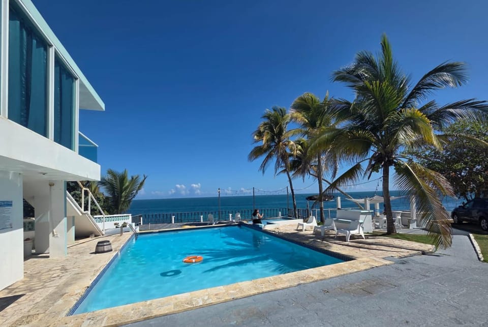 Pool view, Swimming pool