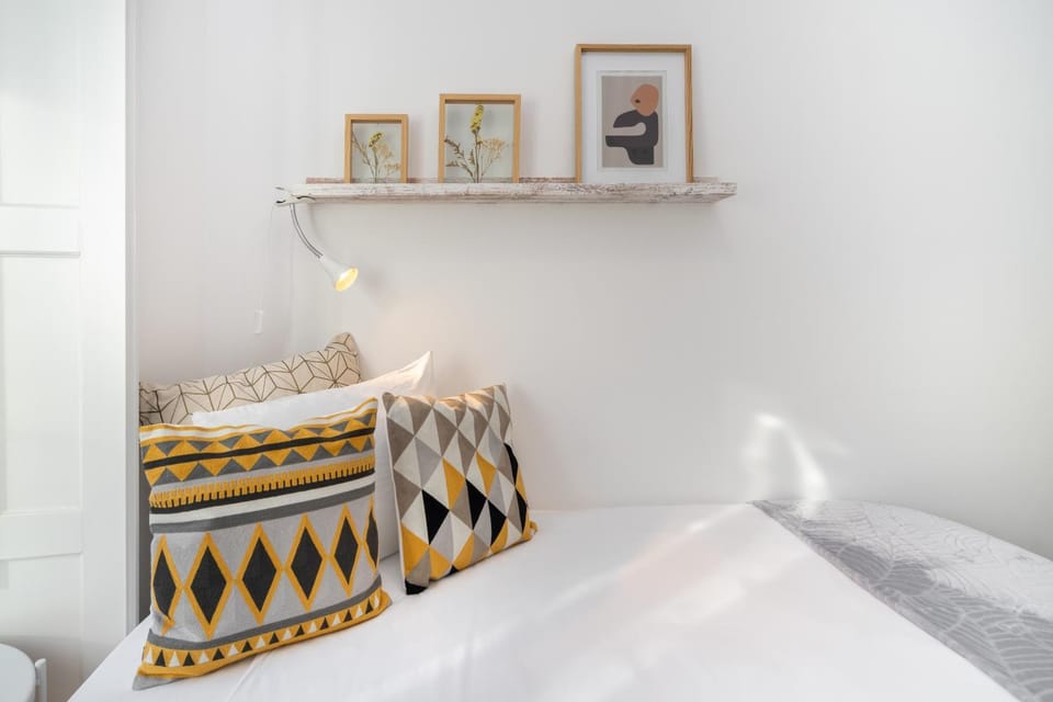Bed, Bedroom