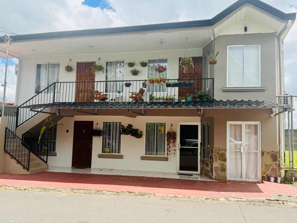 Sweet Home Carrion 2 y 3 Apartment in La Fortuna