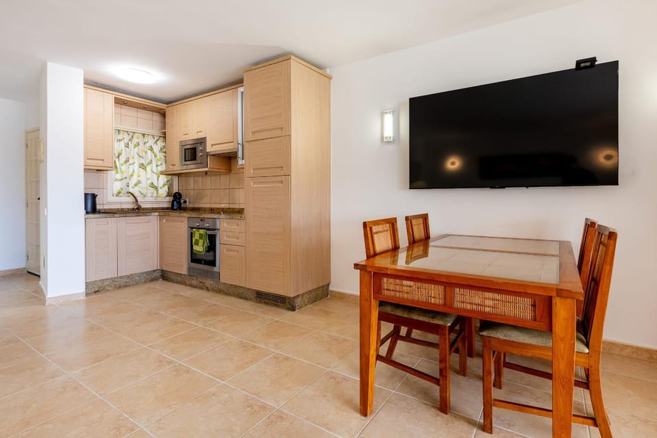 Costa Adeje Las Flores Bungalow Apartment in Costa Adeje