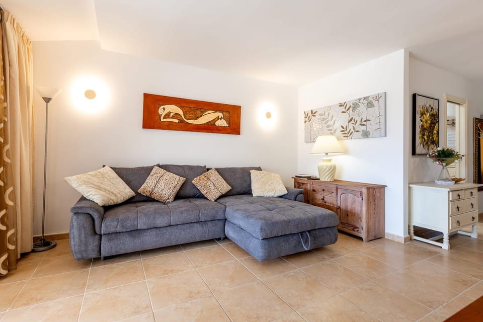 Costa Adeje Las Flores Bungalow Apartment in Costa Adeje