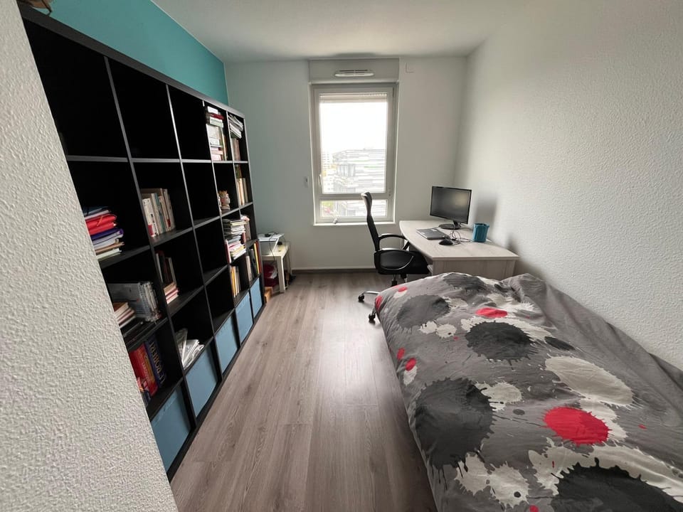 Photo of the whole room