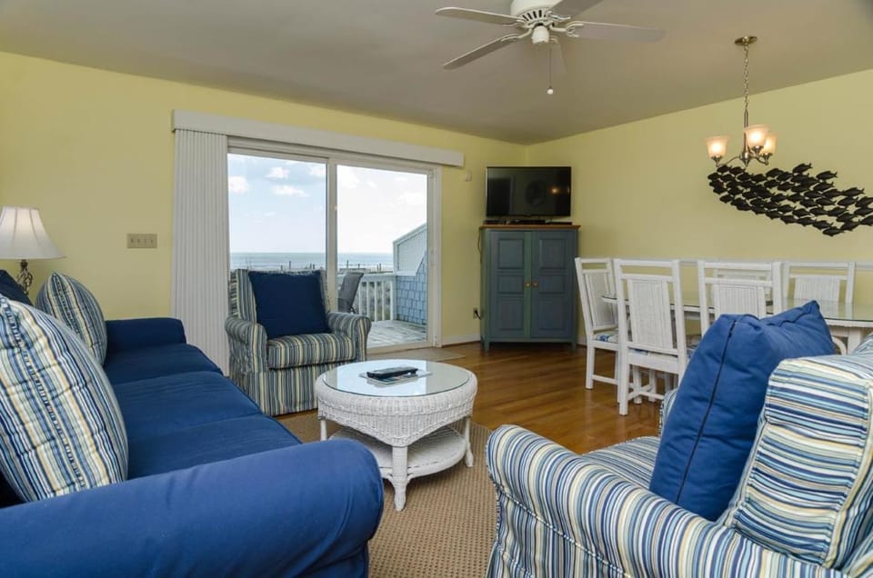 Stephens by Bryant Real Estate House in Wrightsville Beach