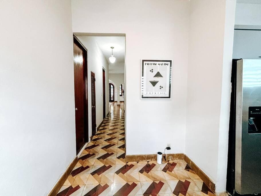 Colonial Style house for 8 Walk to Condado Beach House in San Juan