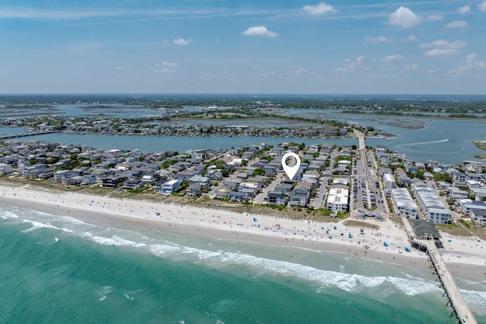 Breathe Out by Bryant Real Estate House in Wrightsville Beach