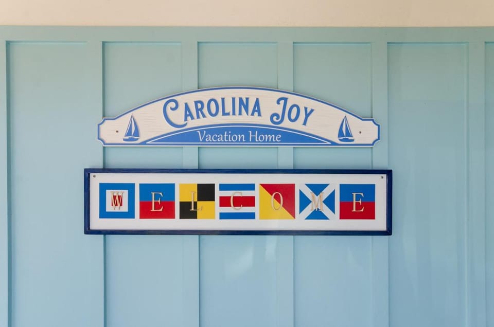 Carolina Joy by Bryant Real Estate House in Carolina Beach