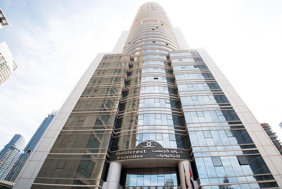 Stunning Apartment - High Floor - Canal View - Goldcrest Exectutive Tower Apartment in Dubai