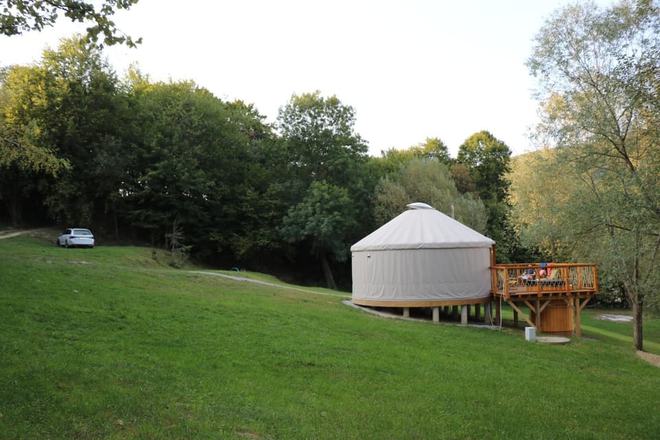 Property building, Garden, Garden view