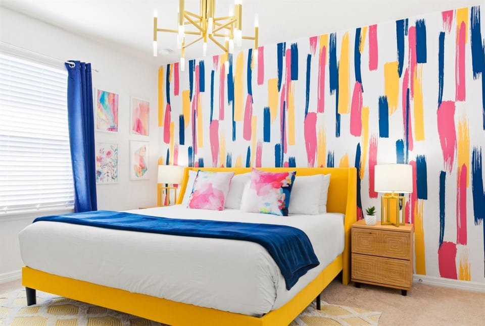 Themed Kids Rooms, King Suites, Pool Game Room House in Four Corners