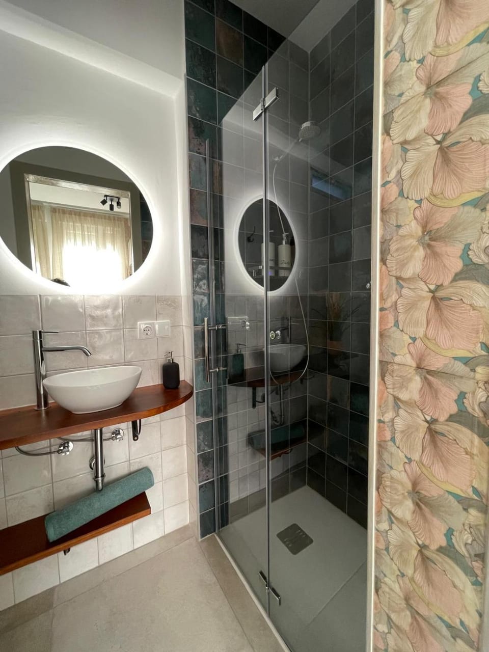 Shower, Bathroom