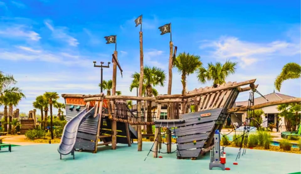 Disney-Themed Home with Pool and Game Room House in Kissimmee
