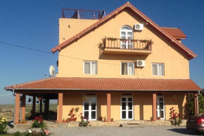 Pensiunea Cristiana - Murighiol Farm Stay in Romania