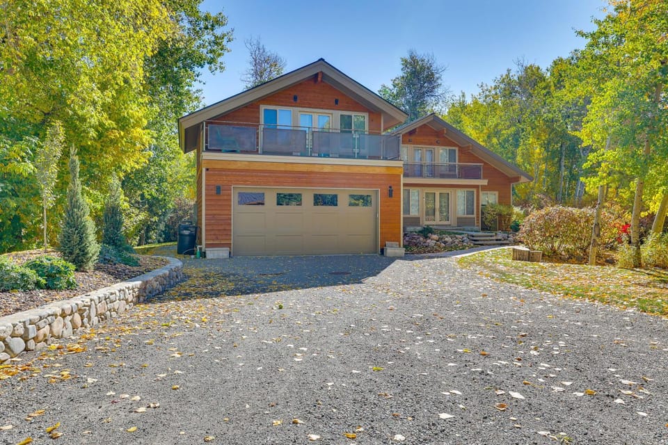 14 Miles to Sun Valley: Updated Getaway! House in Hailey