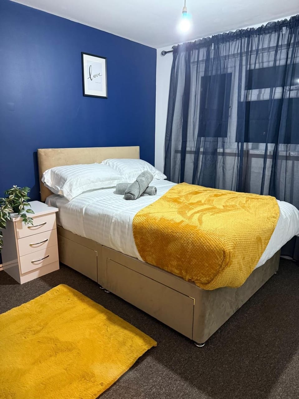 1 Bed Flat With Free Parking - Perfect for Contractors, Families,Relocation Apartment in Wolverhampton