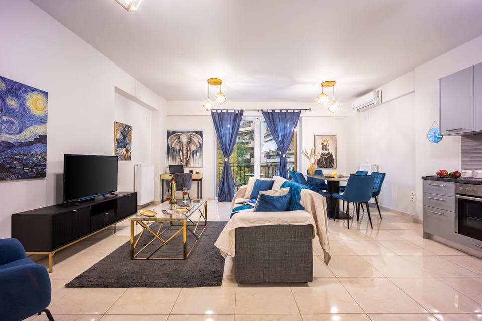 TV and multimedia, Balcony/Terrace, Living room, Dining area