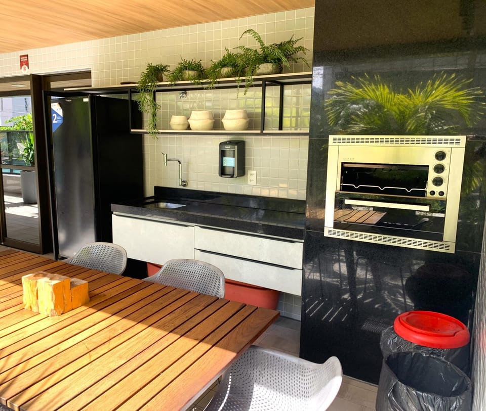BBQ facilities, Seating area, oven