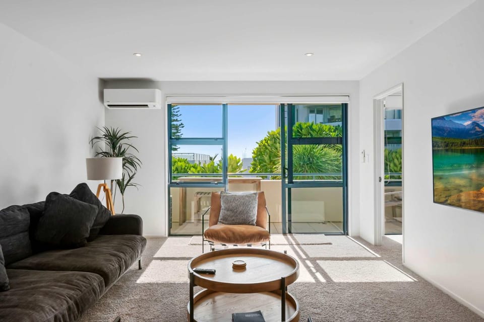 Oceanside Retreat Mt Maunganui Apartment in Bay Of Plenty