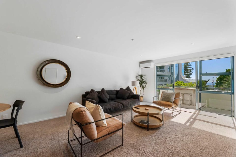 Oceanside Retreat Mt Maunganui Apartment in Bay Of Plenty