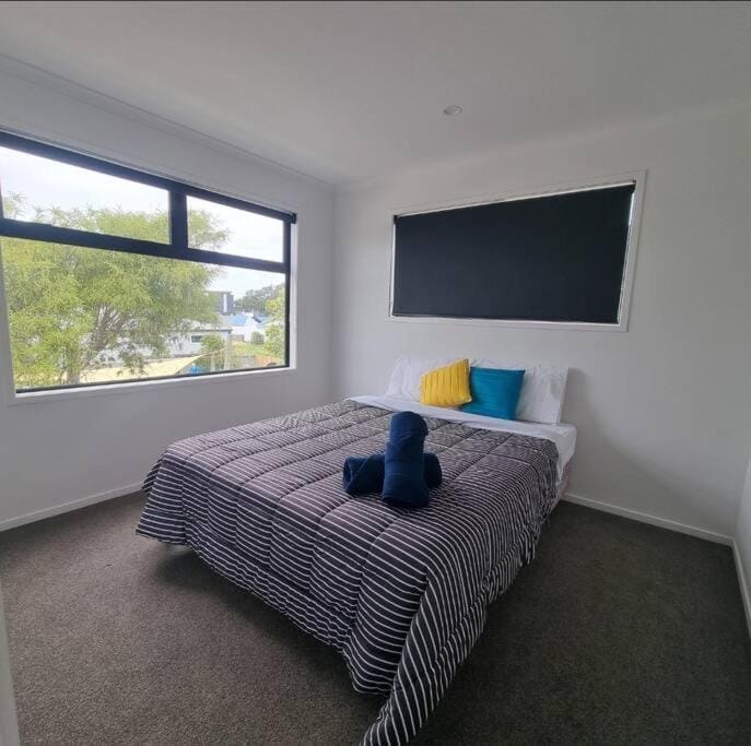 Modern Bach House in Bay Of Plenty