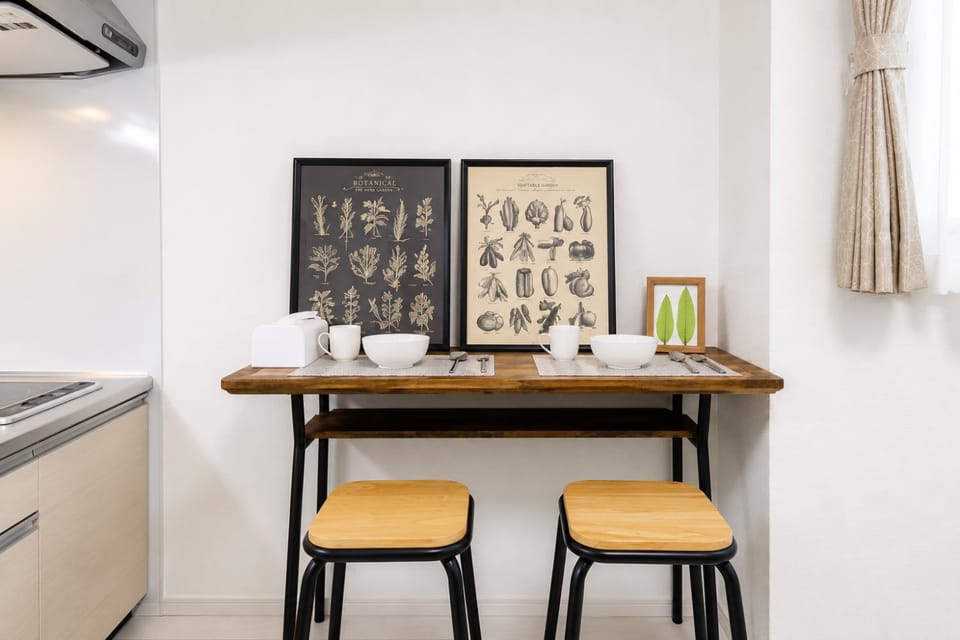 Kitchen or kitchenette, Decorative detail