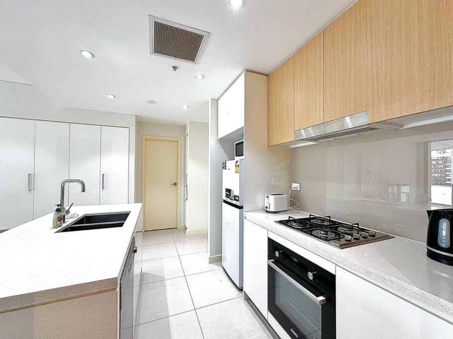 Cosy 2-Bedroom Apartment, Homebush NSW 2140 Apartment in Sydney
