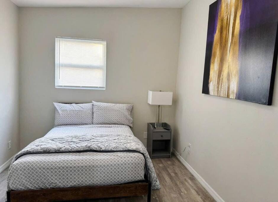 Pool home - new, spacious, central and close to beach House in Seminole