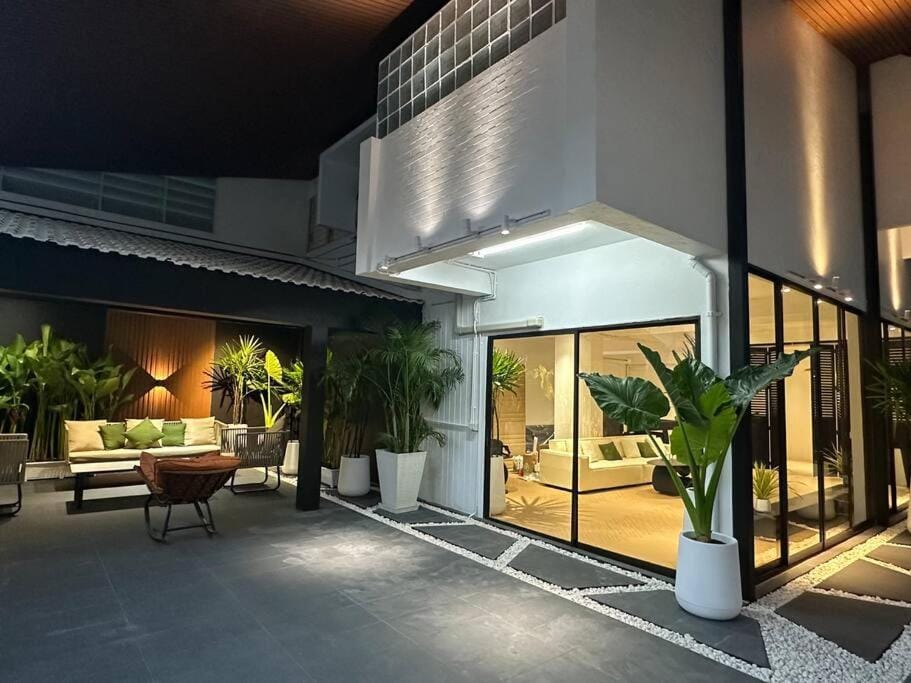 Property building, Night