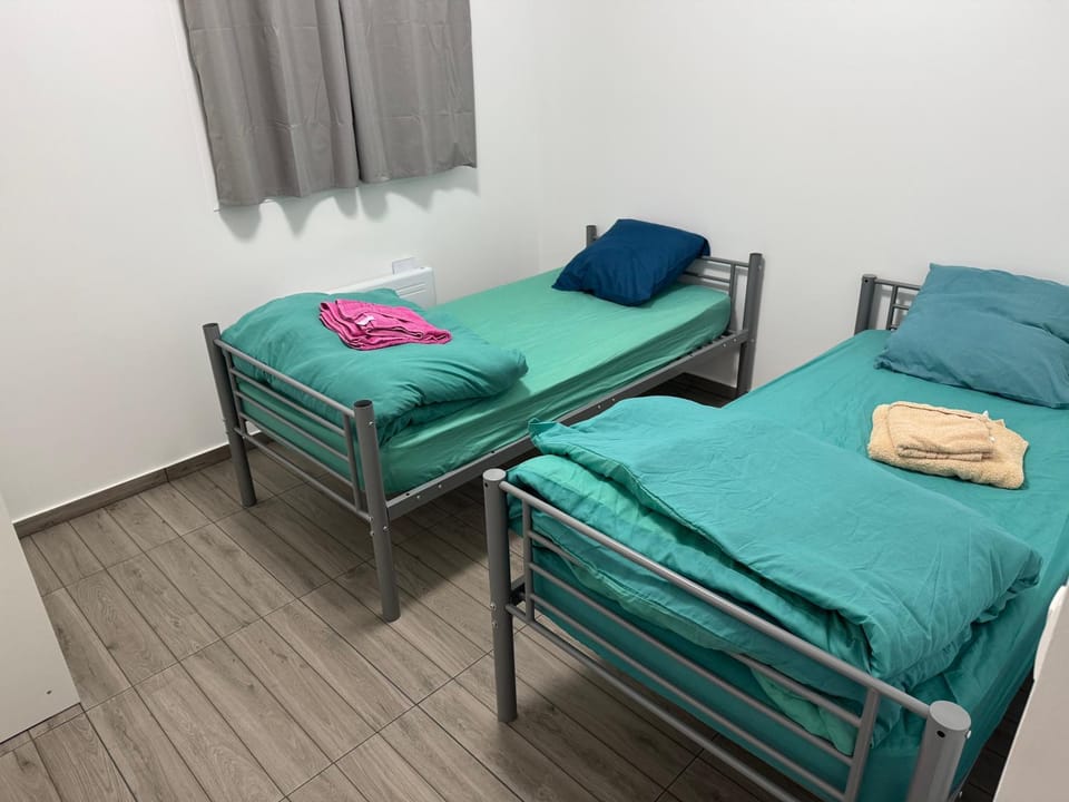 Appartement G, RESIDENCE DU RENOUVEAU, Stade de France, idéal pour 4 pers Apartment in Saint-Denis, France
