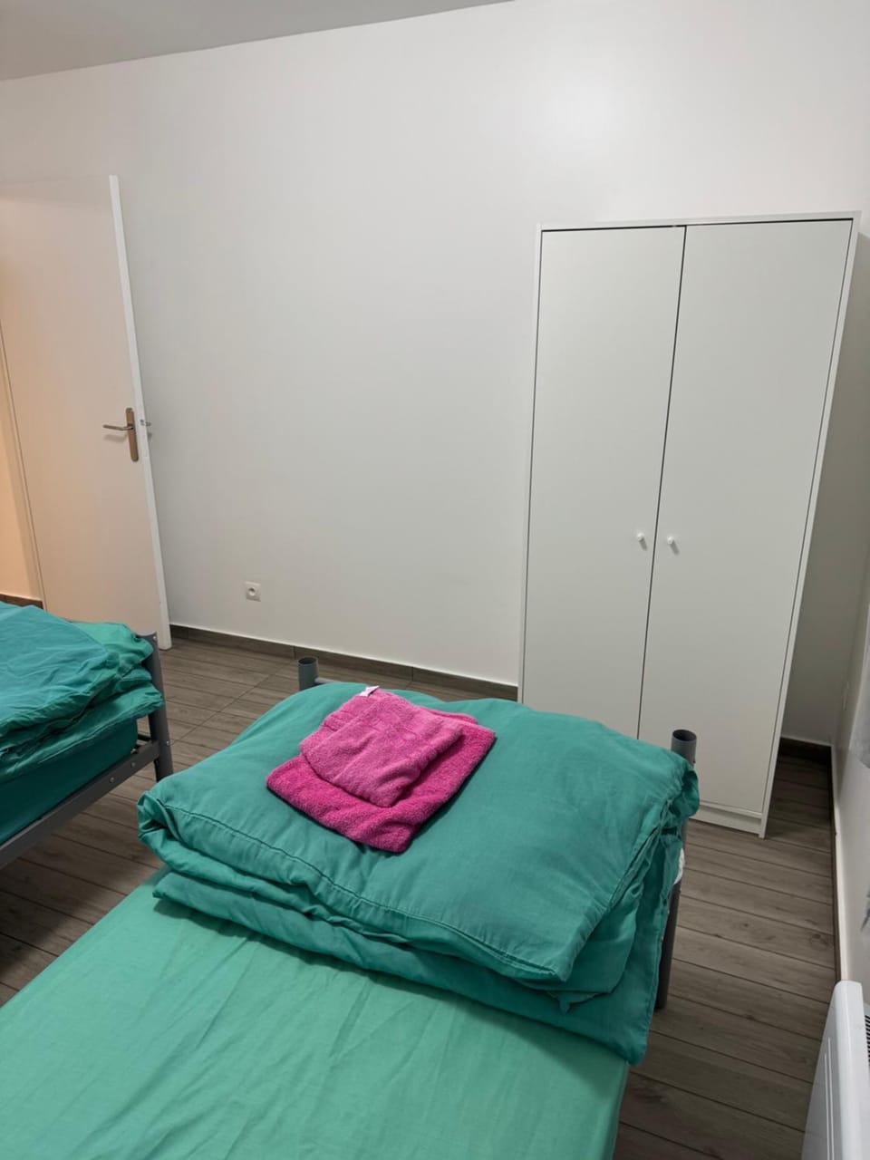 Appartement G, RESIDENCE DU RENOUVEAU, Stade de France, idéal pour 4 pers Apartment in Saint-Denis, France