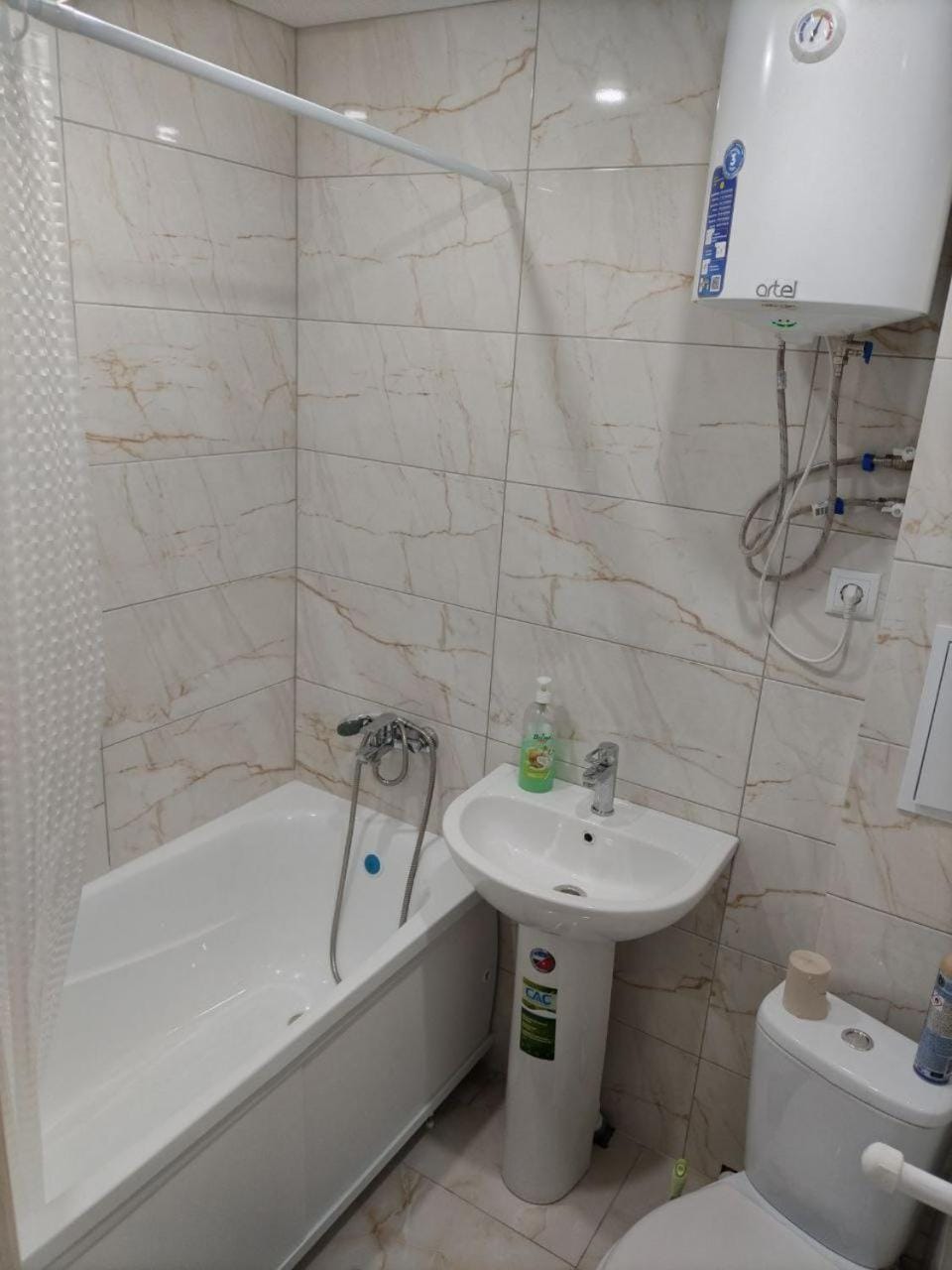 Shower, Toilet, Bathroom, Bath