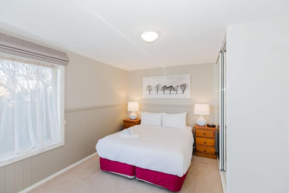 Torino 7 14 Nettin Circuit House in Jindabyne