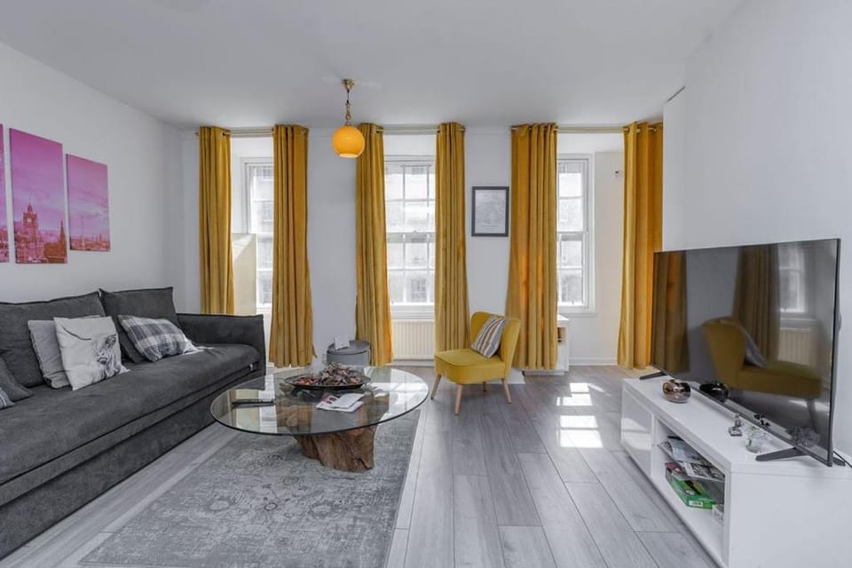 GuestReady - Central 1BR near the Royal Mile Apartment in Edinburgh