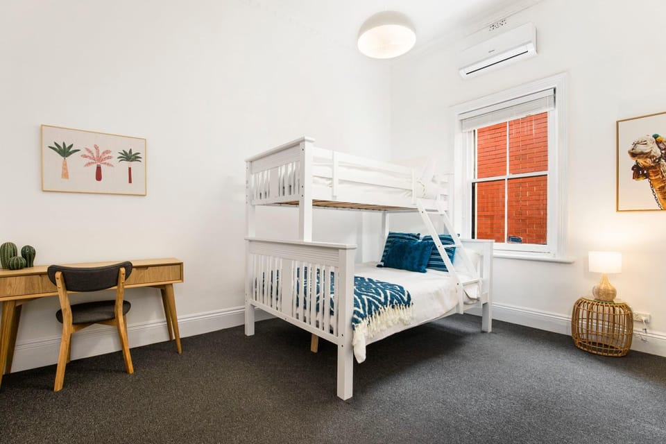 Salty Pines - 3BR House Glenelg South House in Adelaide